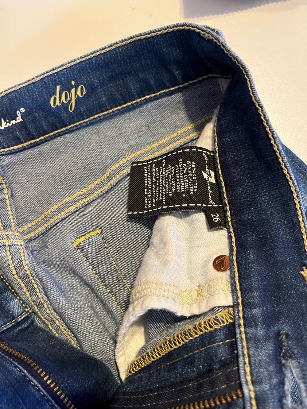 Women’s 7 For All Mankind Dojo Flare Jeans iclassic medium-dark wash size 26 - Picture 4 of 7